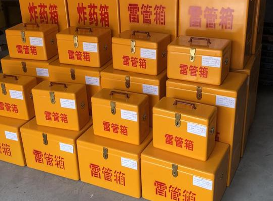 元江玻璃钢雷管箱的使用寿命一般是多少？